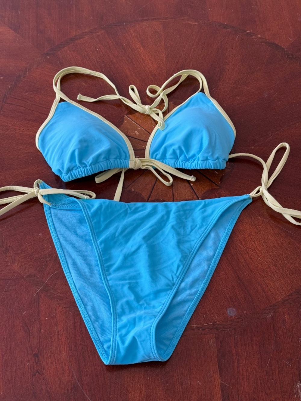 NWOT Abercrombie & Fitch String Bikini, Blue, L